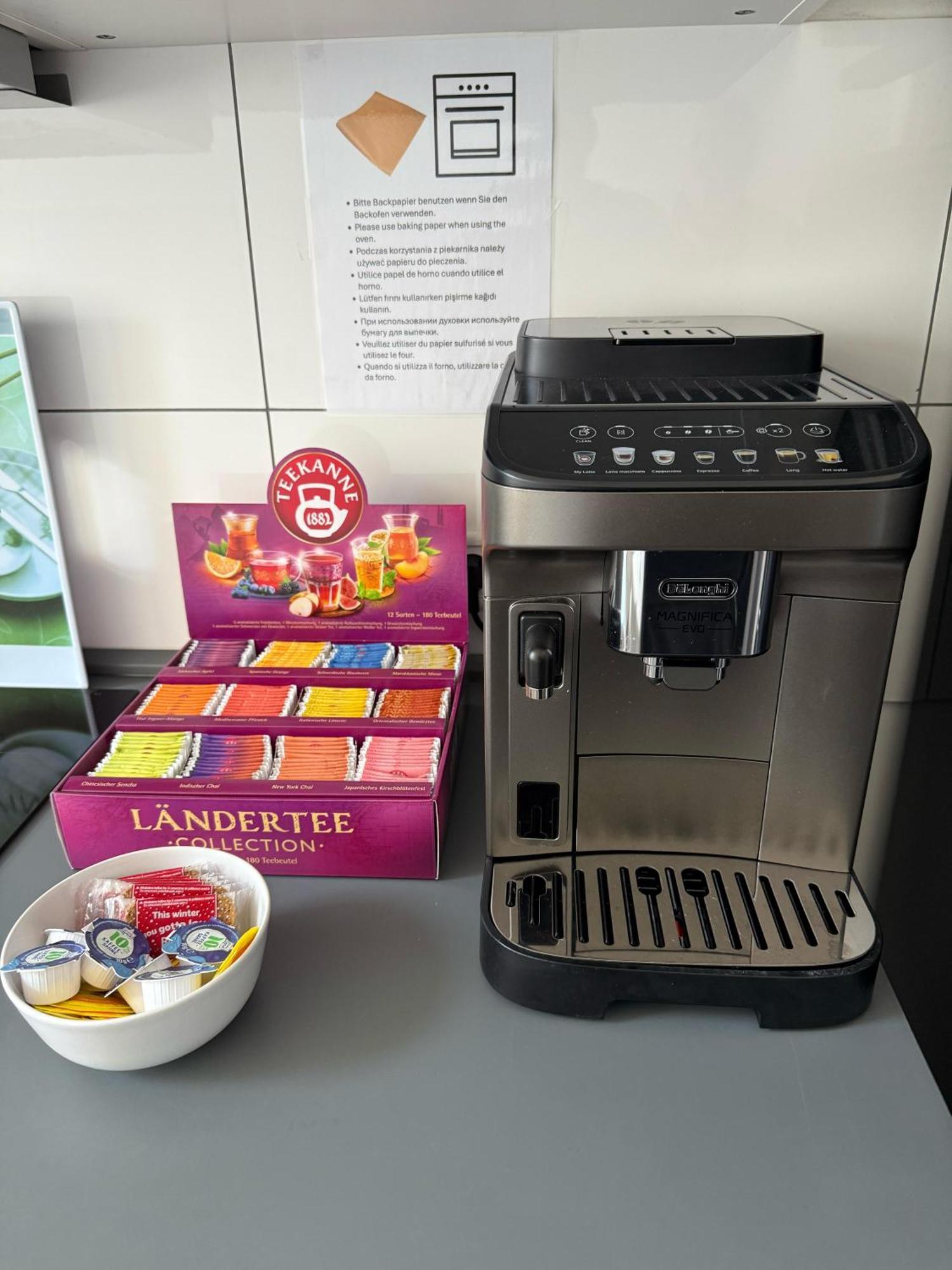 Freshly Renovated City Apartments Essen Kitchen Wifi Near Duesseldorf Airport Exterior foto